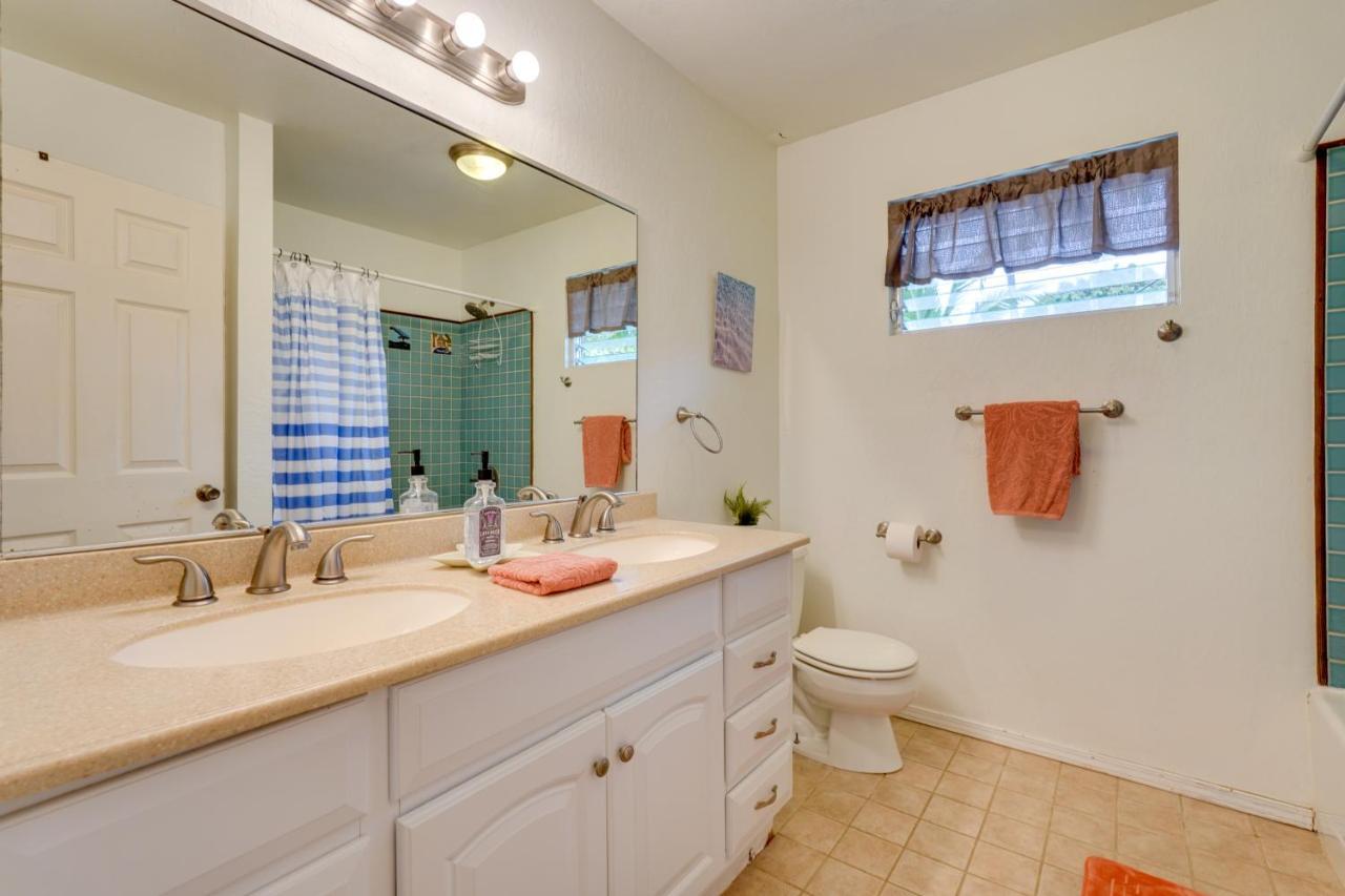 Breezy Kailua-Kona Bungalow With Lanai And Ocean View! エクステリア 写真